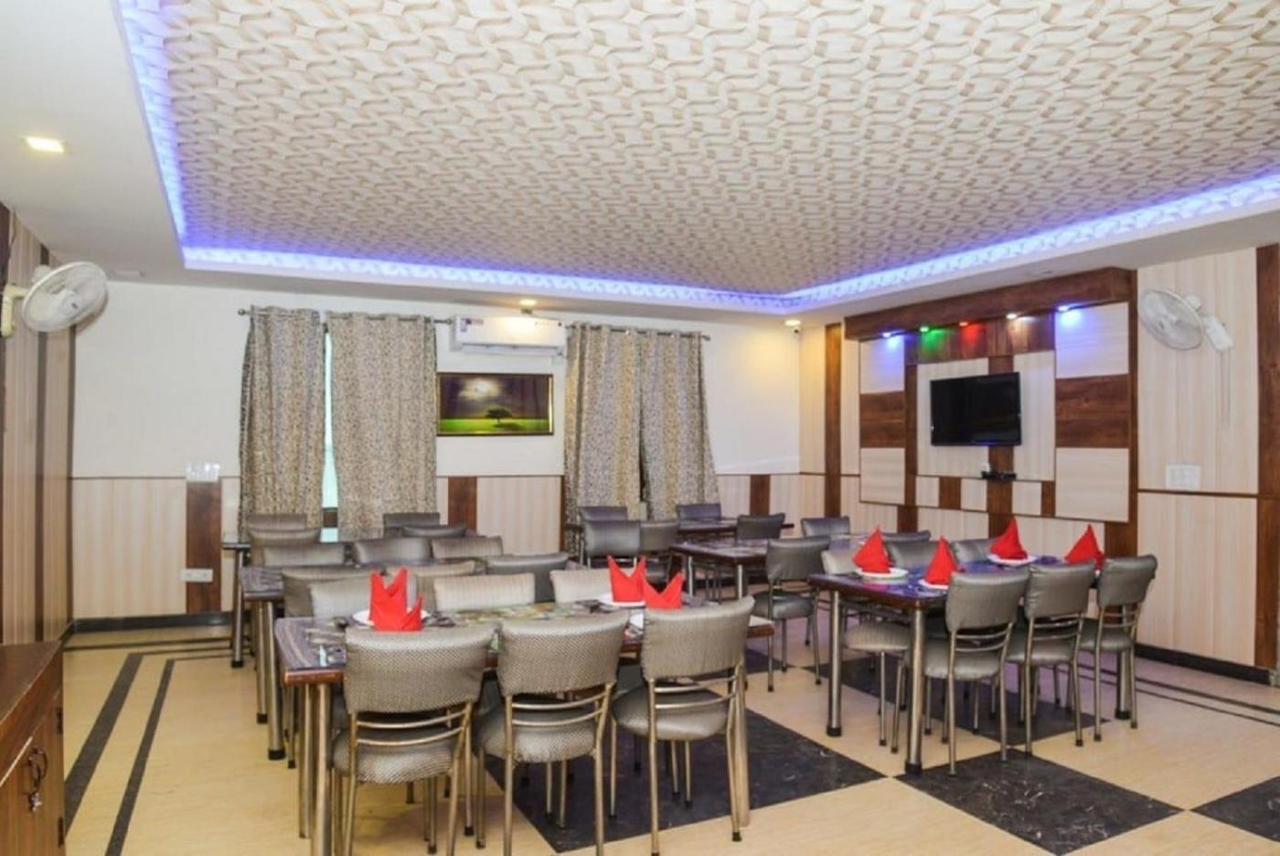 Hotel Shanti House New Delhi Karnail Singh Stadium Gate No 1 Extérieur photo