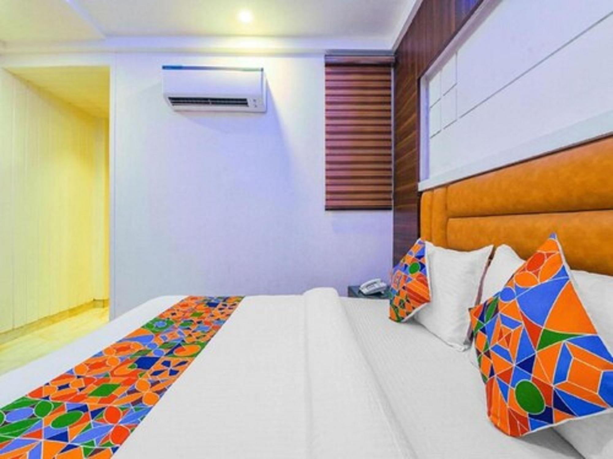 Hotel Shanti House New Delhi Karnail Singh Stadium Gate No 1 Extérieur photo
